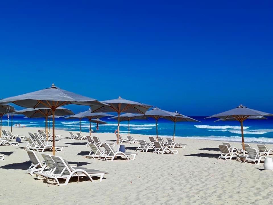 Borg El Arab Beach Resort Extérieur photo Beach at the Grand Palladium Hotel